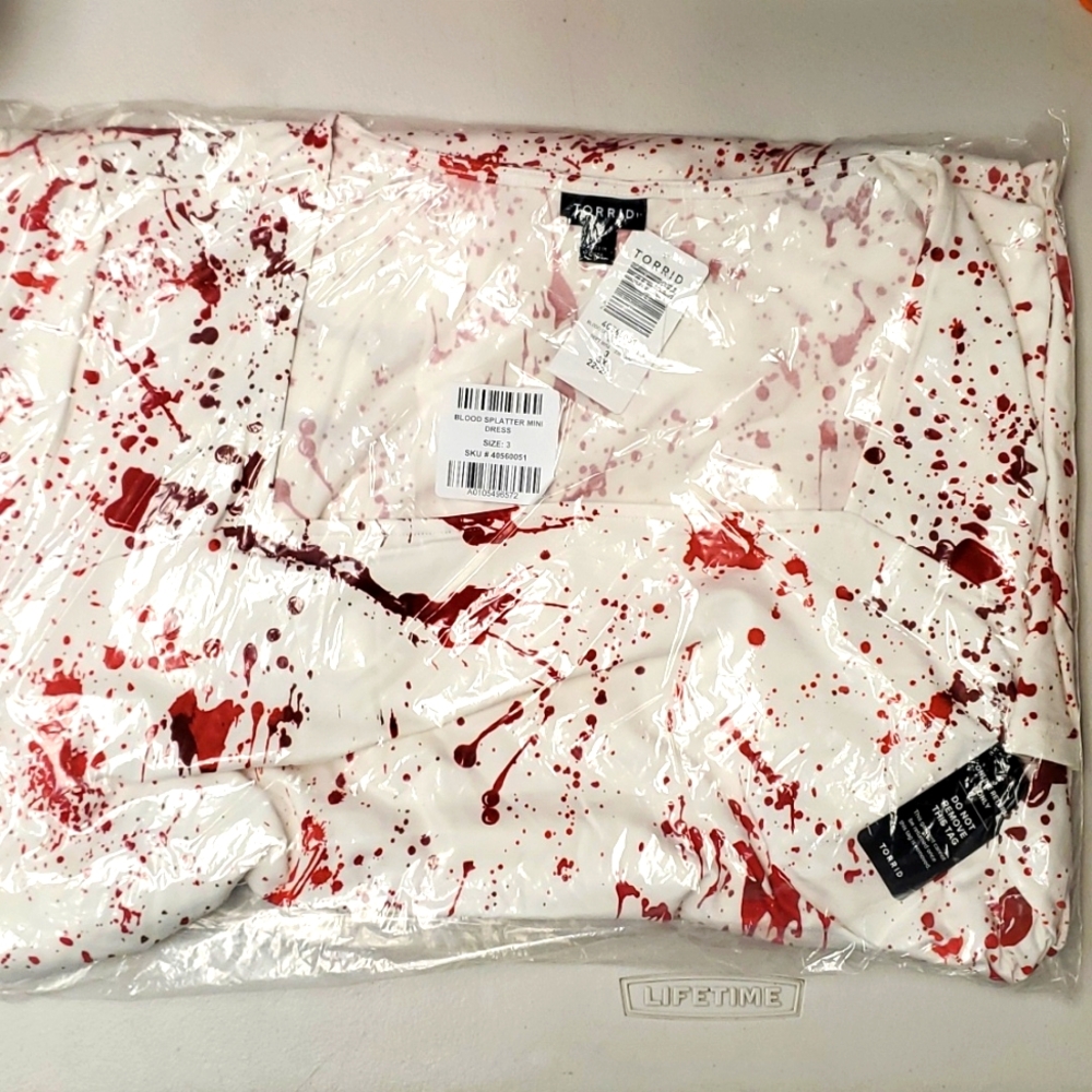❤️NWT TORRID BLOOD SPLATTER HALLOWEEN COSTUME SLASHER COSPLAY DRESS PLUS - Picture 11 of 12